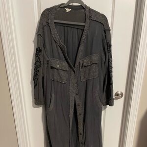 Gray Long Button-Up KIMONO with Embroidered Sleeves POL